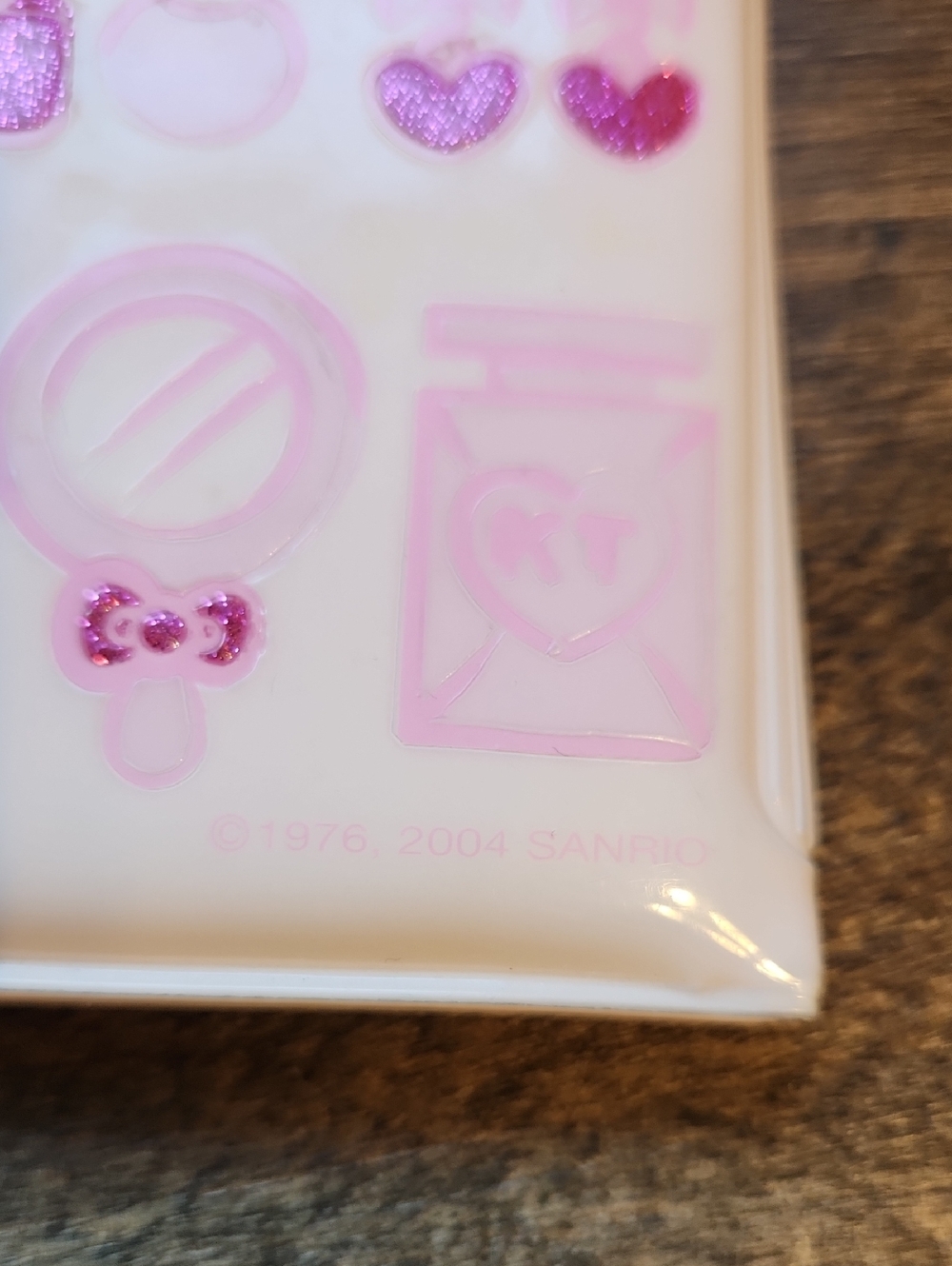 Hello Kitty Vintage 2004 Pink and White Glitter Card Holder Wallet - Picture 11 of 11